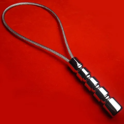 Paleta BDSM con cable de acero